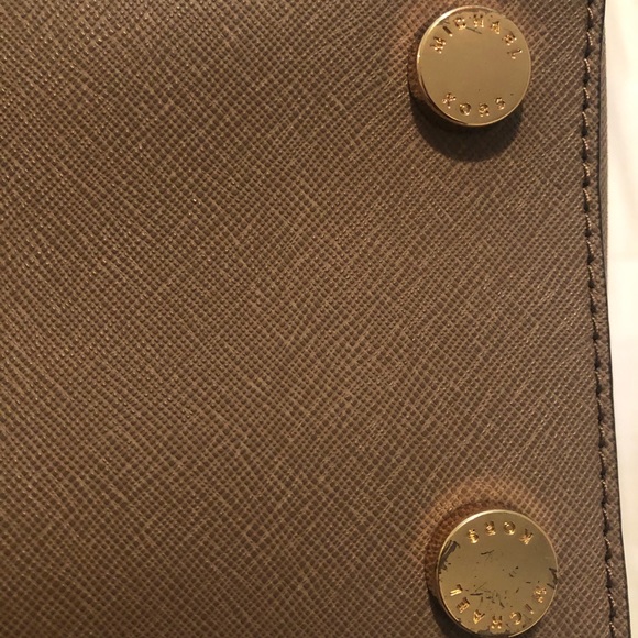 ❌SOLD❌Michael Kors Bag - Picture 3 of 10